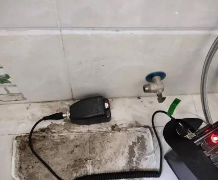 民和屋顶漏水维修公司分享下卫生间漏水的危害及解决方法